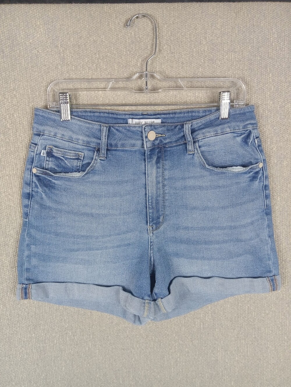 Judy Blue Classic 5-pocket Cuffed Hem Denim Shorts XL Blue Light Wash High Rise
